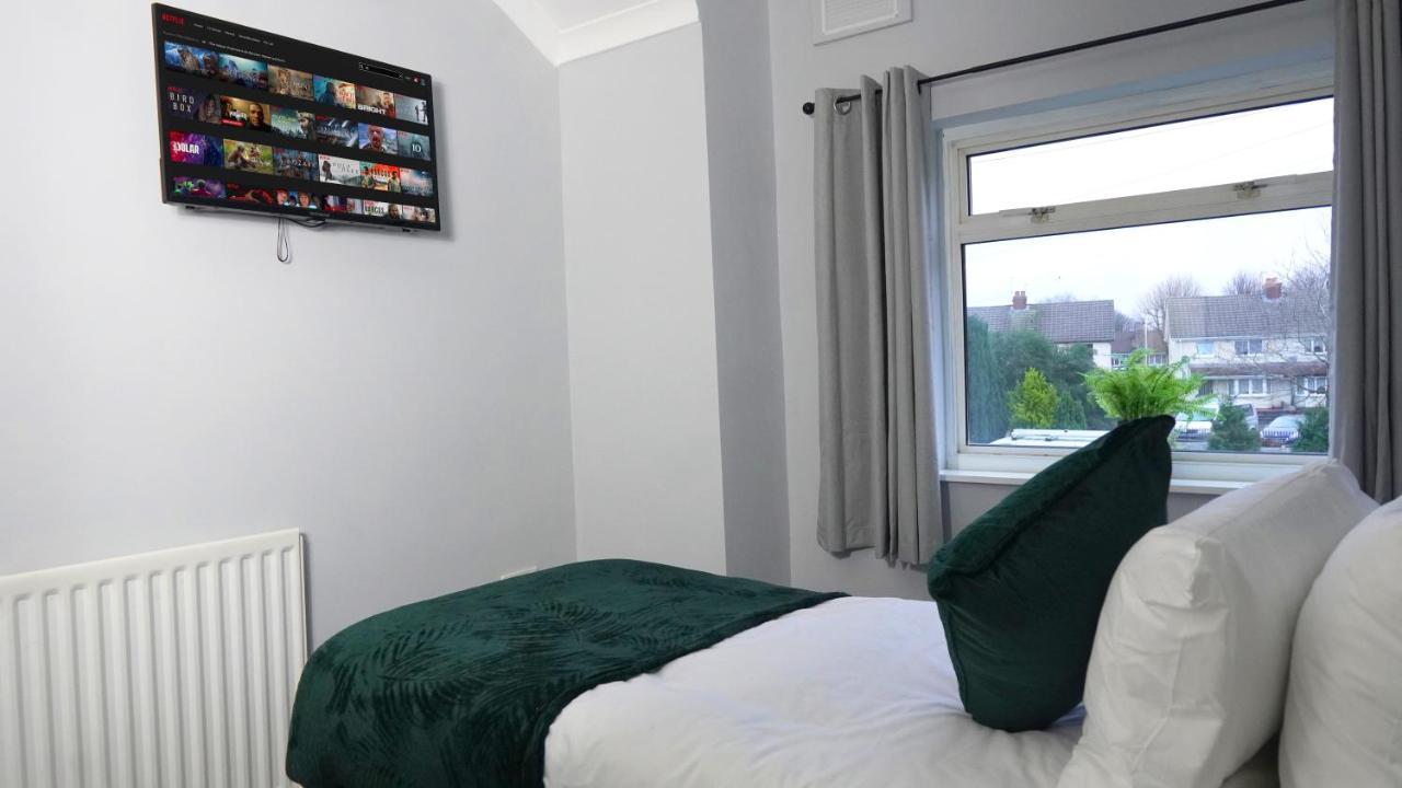 Portobello House - Four Bedroom House Perfect For Contractors - Sleeps 6 - Free Parking Wolverhampton Luaran gambar