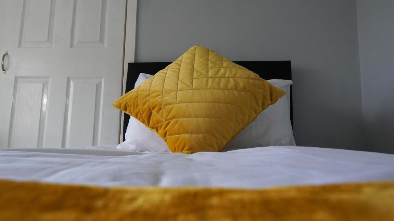 Portobello House - Four Bedroom House Perfect For Contractors - Sleeps 6 - Free Parking Wolverhampton Luaran gambar