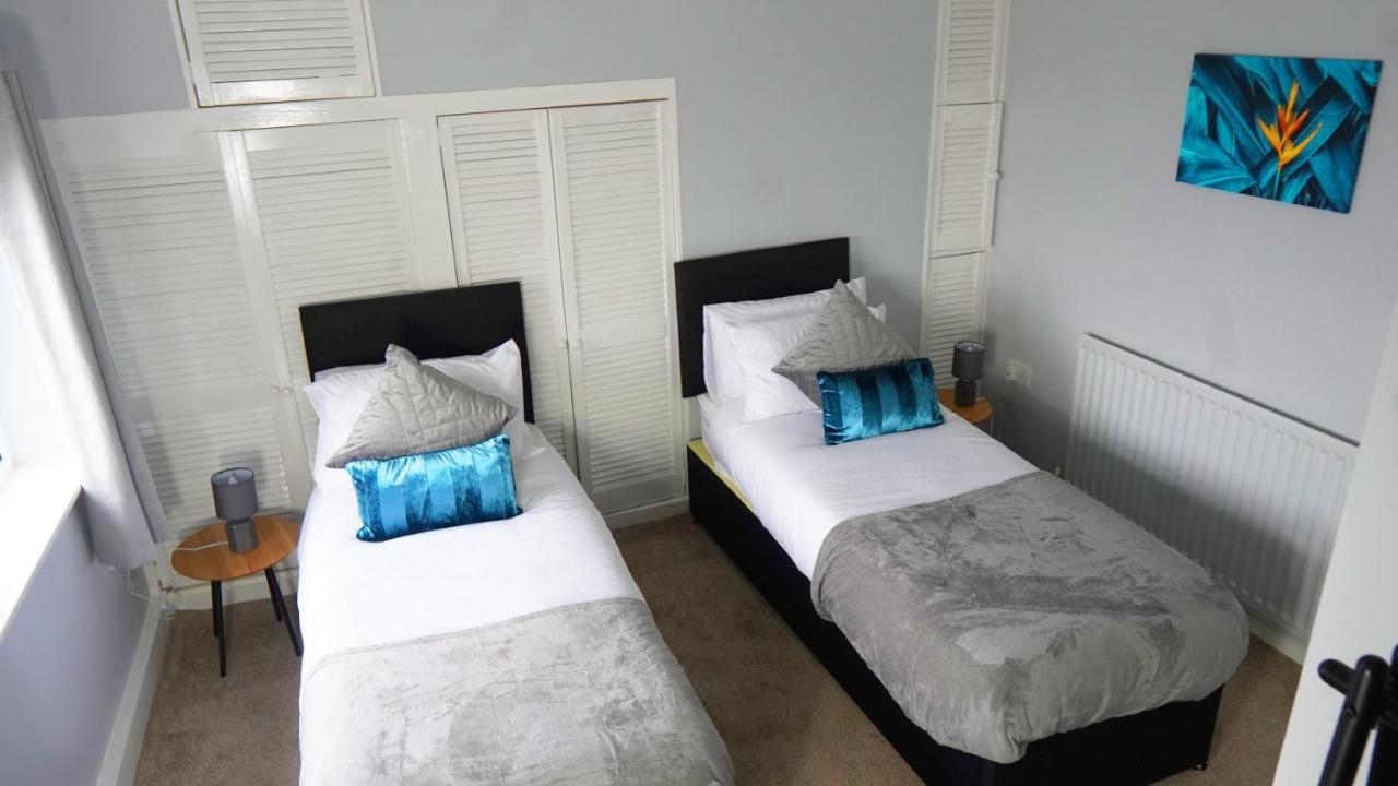 Portobello House - Four Bedroom House Perfect For Contractors - Sleeps 6 - Free Parking Wolverhampton Luaran gambar