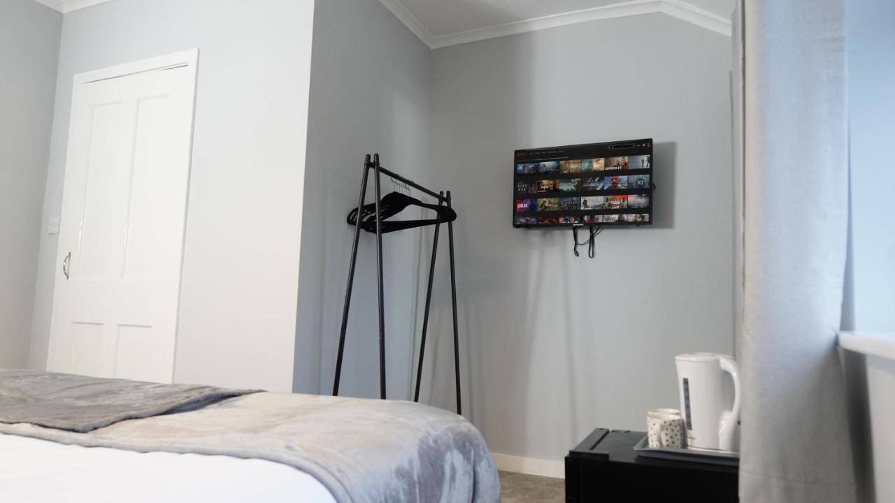 Portobello House - Four Bedroom House Perfect For Contractors - Sleeps 6 - Free Parking Wolverhampton Luaran gambar