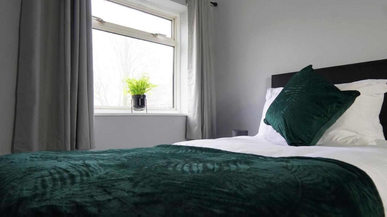 Portobello House - Four Bedroom House Perfect For Contractors - Sleeps 6 - Free Parking Wolverhampton Luaran gambar